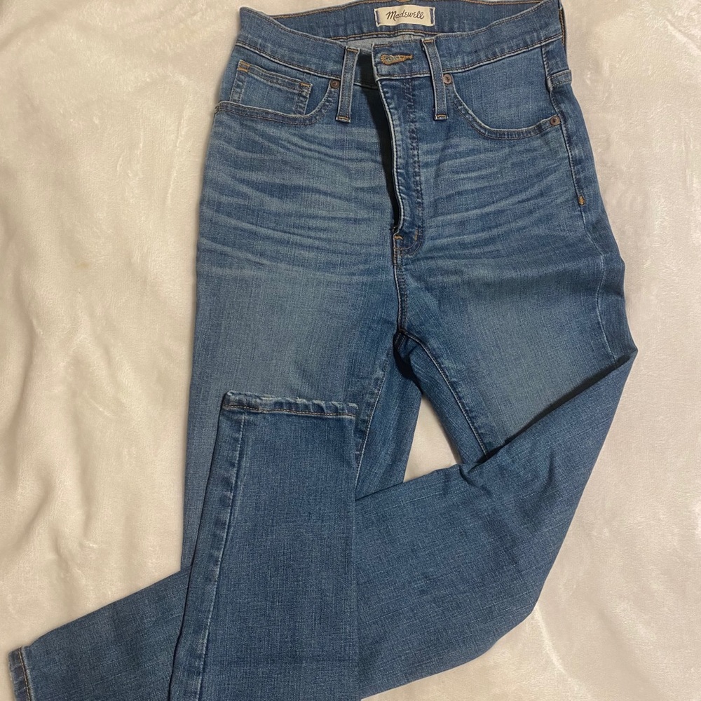 Madewell NWOT HR 11" Skinny Jean in Maricopa Wash